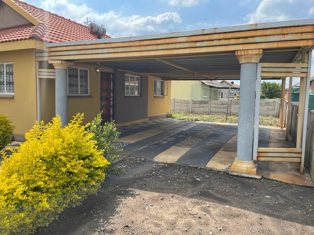 3 Bedroom Property for Sale in Freedom Park North West